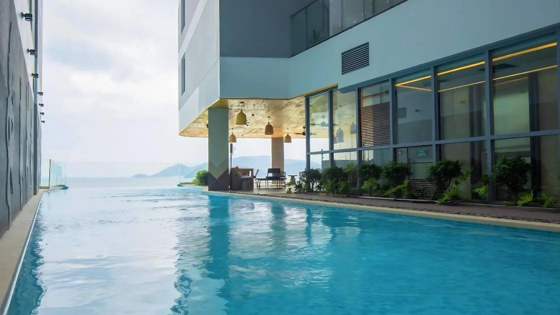 Lyn Premier Studio Panorama Nha Trang 0*,  Vietnam