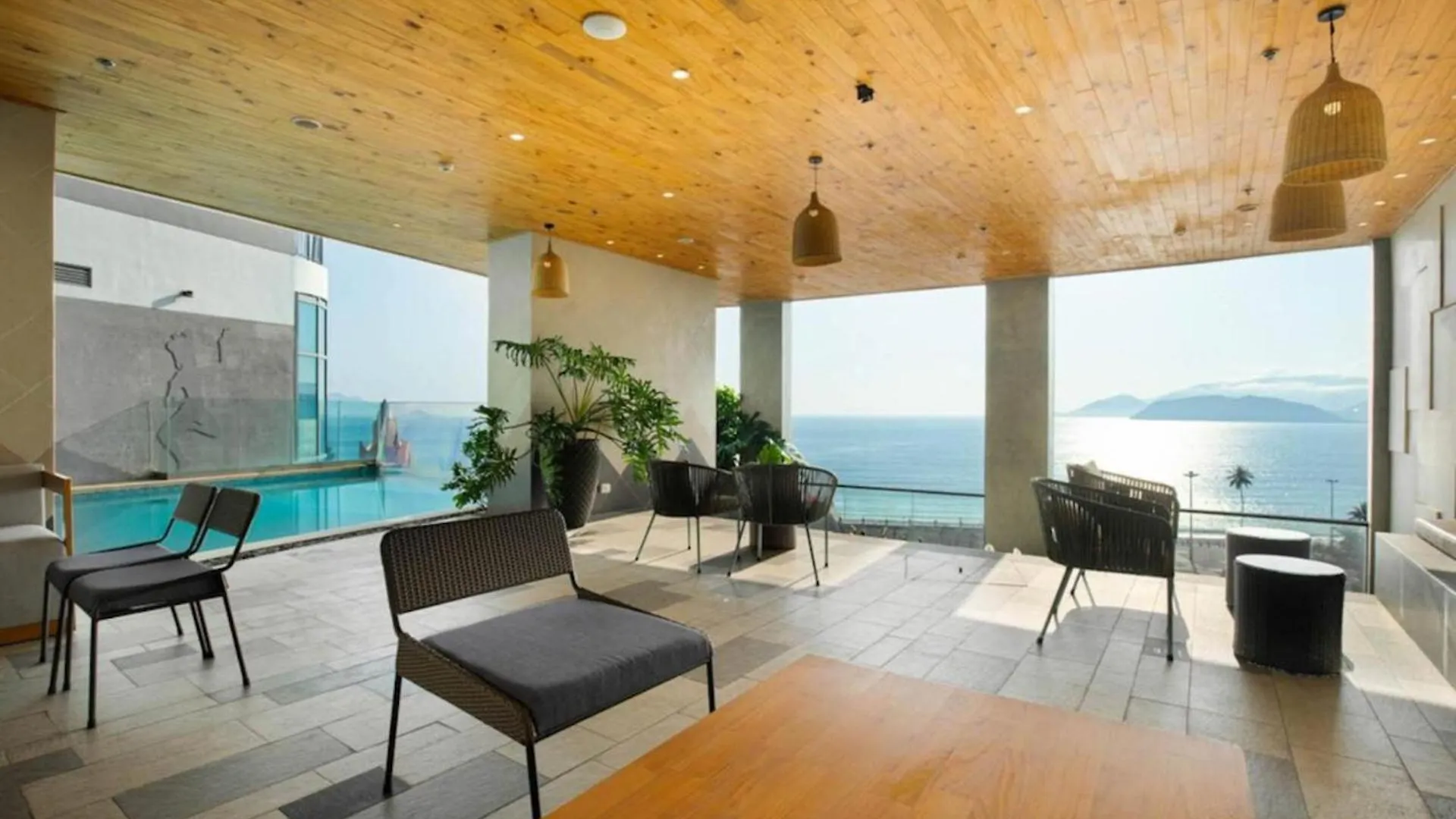 Lyn Premier Studio Panorama Nha Trang