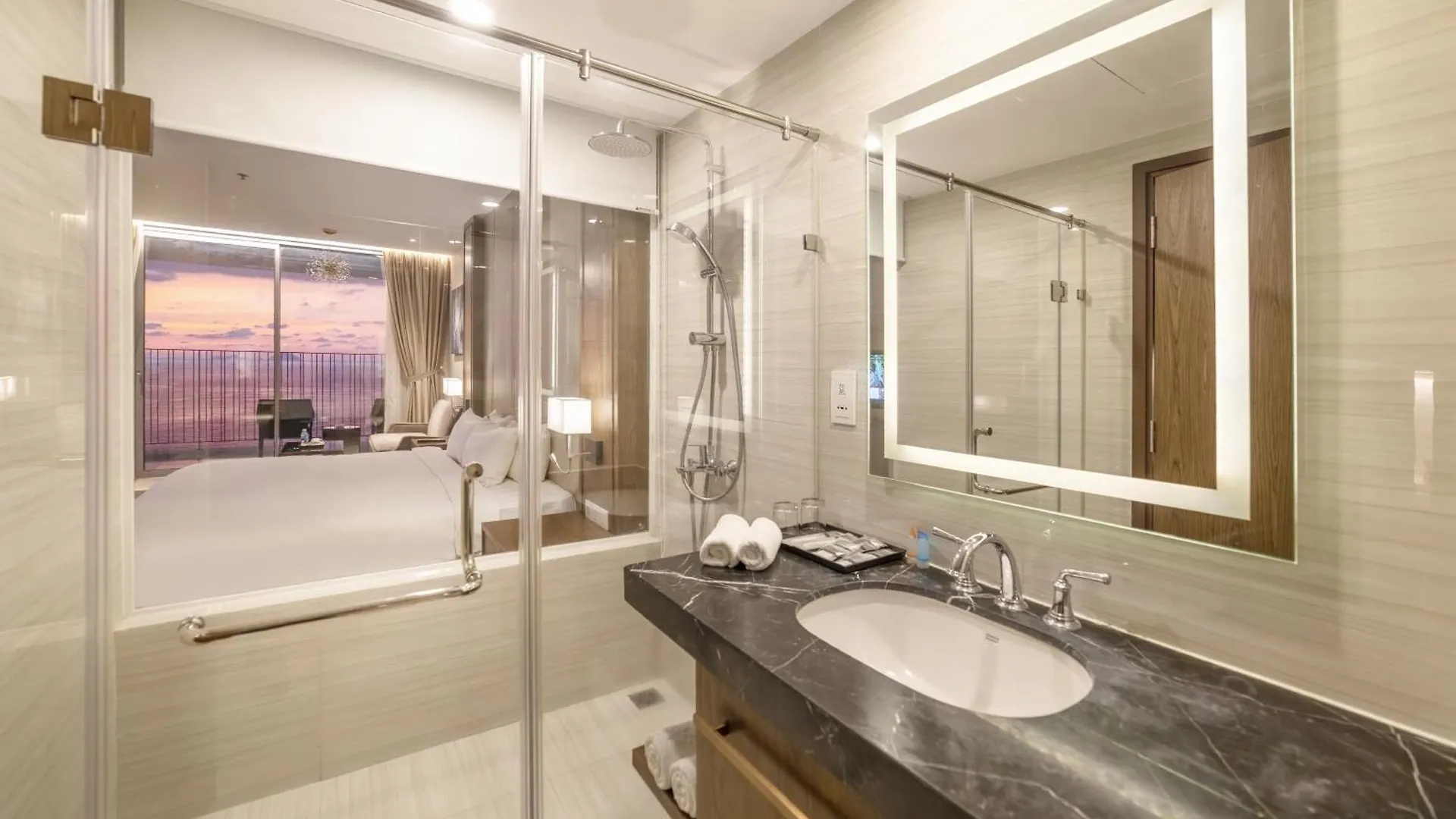 Lyn Premier Studio Panorama Nha Trang Lägenhet